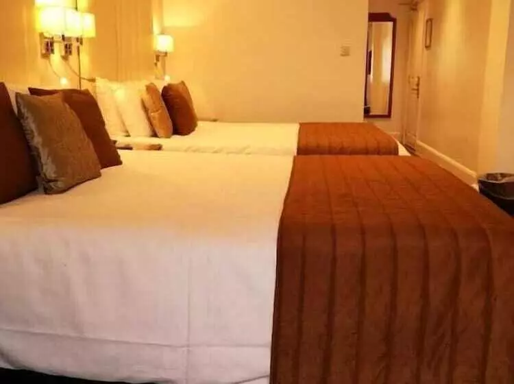 Standard Room, Sorrento Hotel & Restaurant