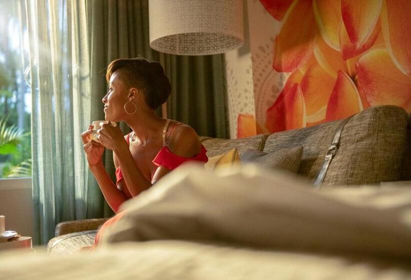 اتاق استاندارد با چشم‌انداز, Universal's Loews Royal Pacific Resort