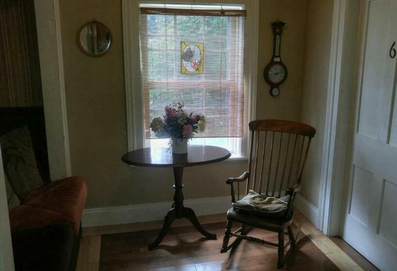 2 Szobás Suite, Port Albert Inn