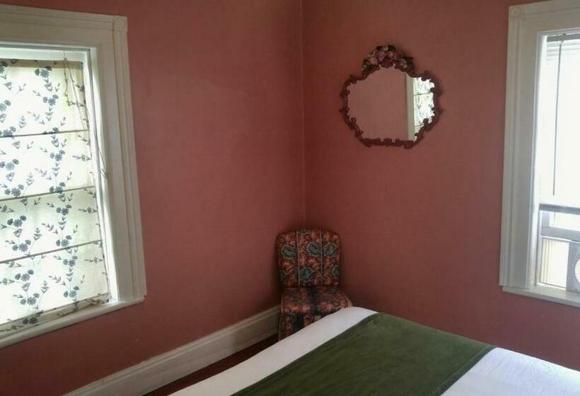 2 Szobás Suite, Port Albert Inn