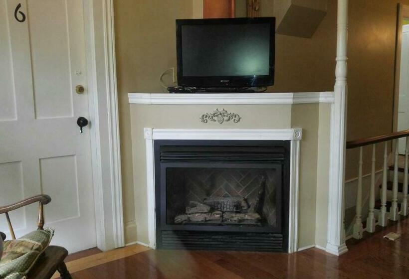 2 Szobás Suite, Port Albert Inn