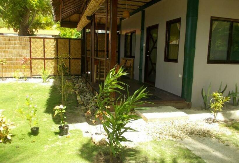 بانگلوی استاندارد, Eddie S Beach Resort Siargao