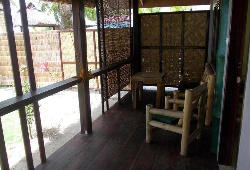 بانگلوی استاندارد, Eddie S Beach Resort Siargao