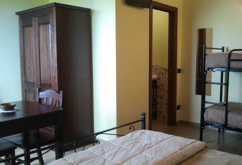 חדר סטנדרט לארבעה, Agriturismo Il Sesto Senso