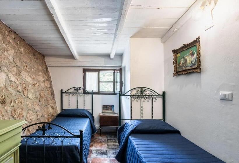 클래식 4인 룸, Agriturismo Val Di Noto