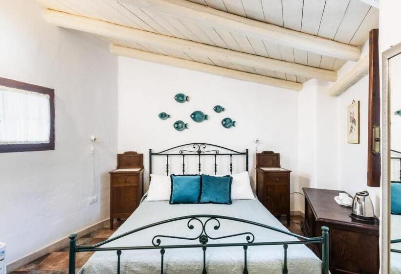 베이직 3인 룸, Agriturismo Val Di Noto