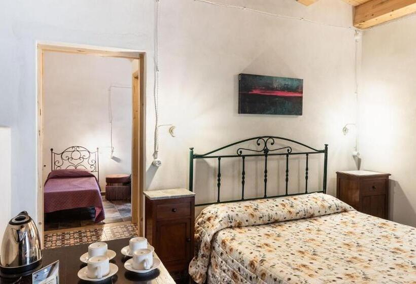 클래식 4인 룸, Agriturismo Val Di Noto