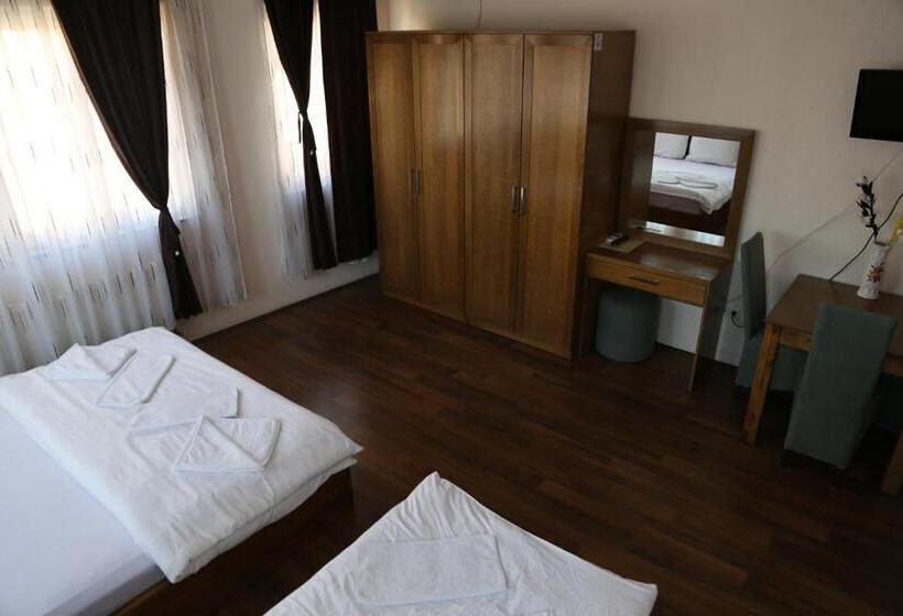 اتاق لوکس, Antika