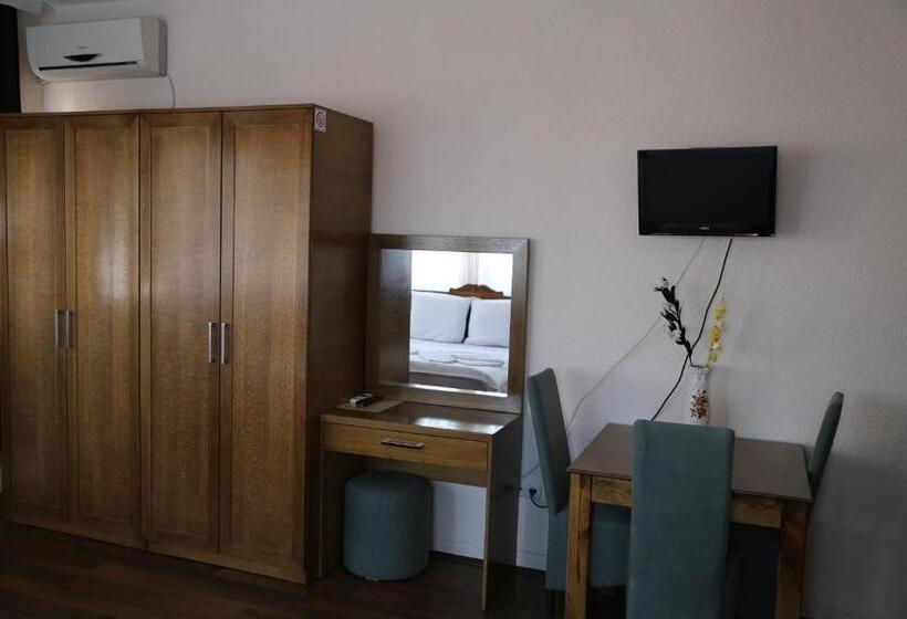 اتاق لوکس, Antika