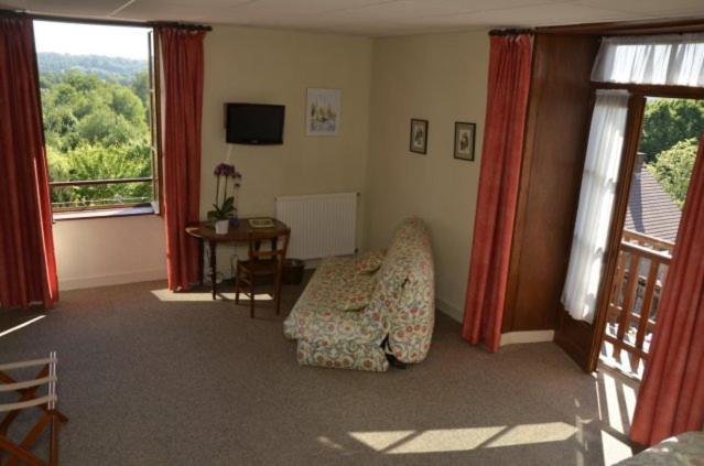 חדר סטנדרט, Auberge La Source   Logis Hôtels