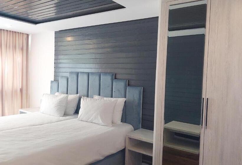 3 Bedroom House, Basharu Resort