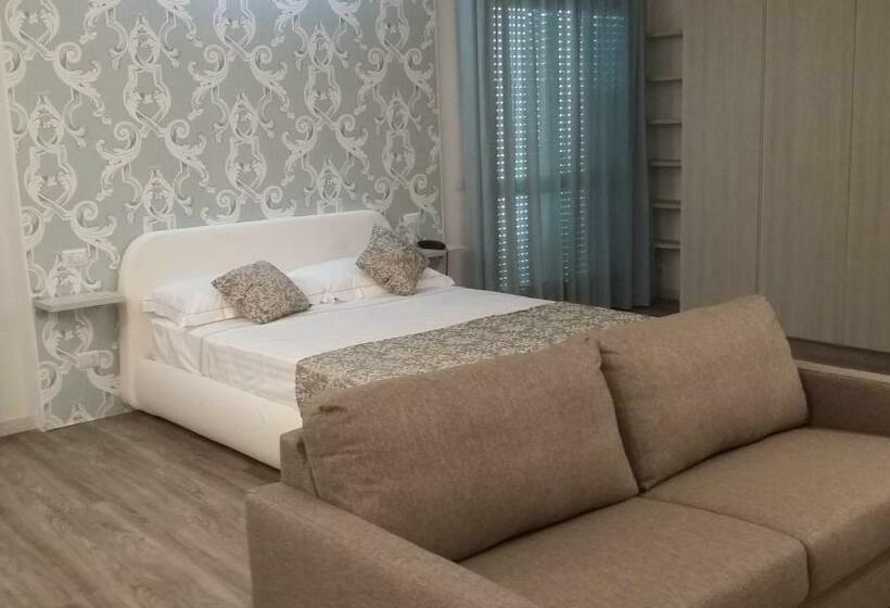 جناح جونيور, Eden Park