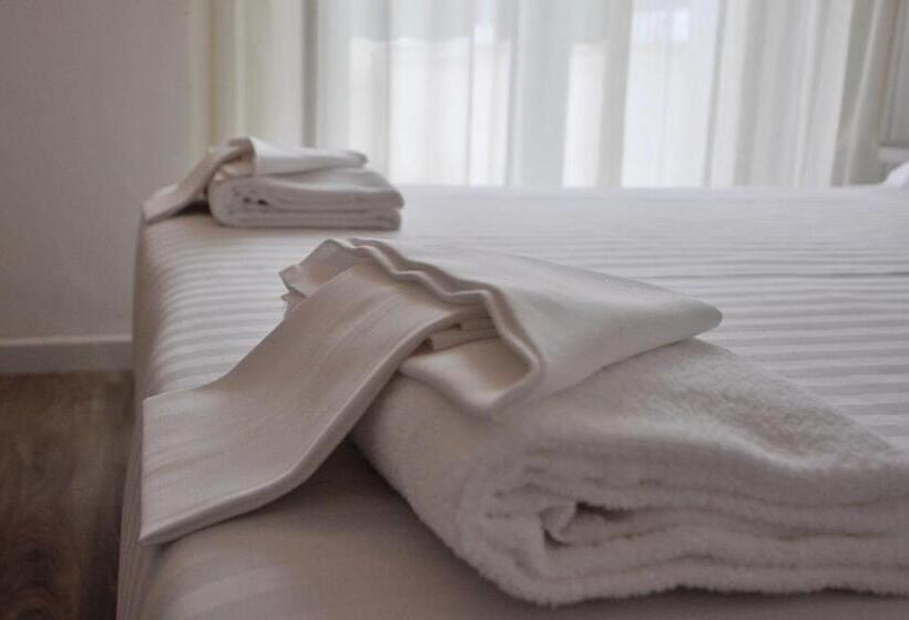 غرفة قياسية, Eden Park