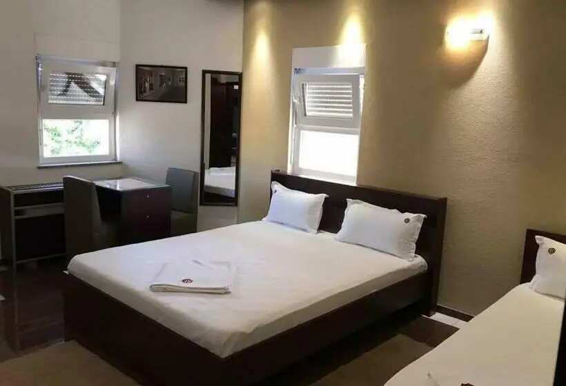 3-Bett-Standardzimmer, Millenium2