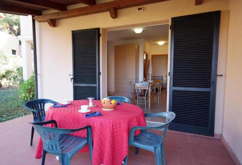 庭の見える1ベッドルームアパートメント, Nisportino Domus