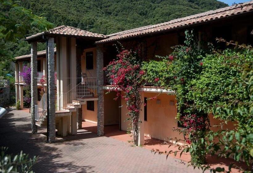 プールの見える1ベッドルームアパートメント, Nisportino Domus