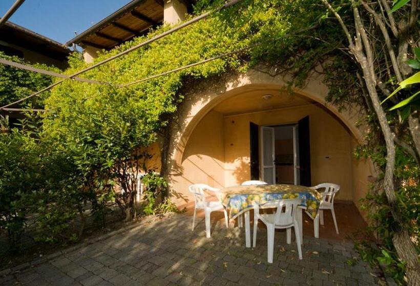 プールの見える1ベッドルームアパートメント, Nisportino Domus