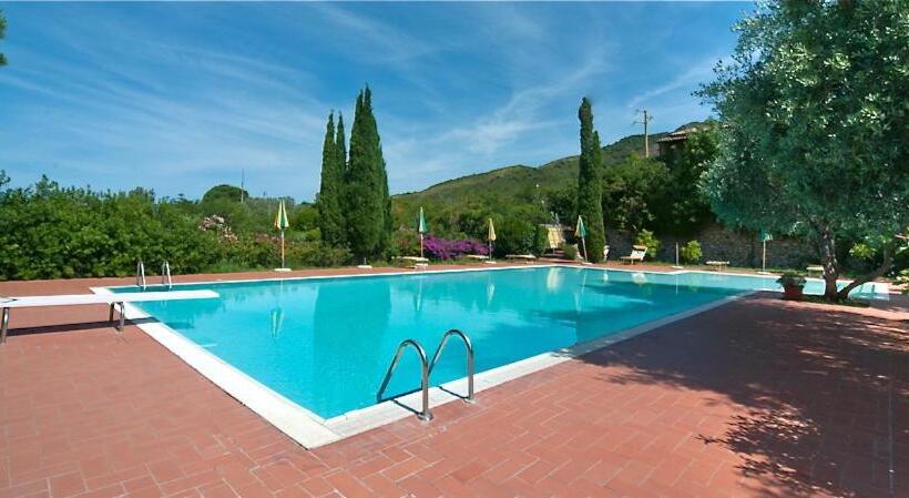 プールの見える1ベッドルームアパートメント, Nisportino Domus