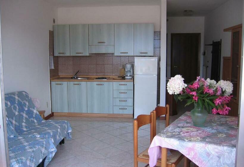 1 Bedroom Apartment Lake View, Residence Cascata Varone