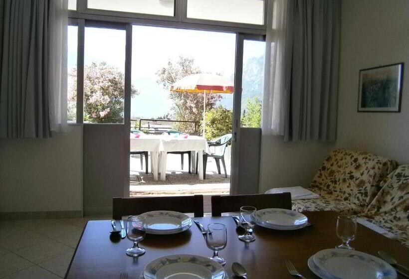 1 Bedroom Apartment Lake View, Residence Cascata Varone