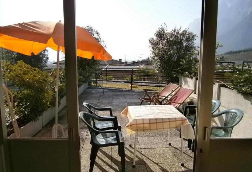 1 Bedroom Apartment Lake View, Residence Cascata Varone