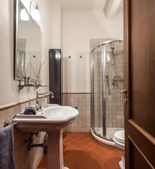 آپارتمان لوکس 2 خوابه, Tenuta Guinigi Antico Borgo Di Matraia   Exclusive Holidays Apartments & Pool