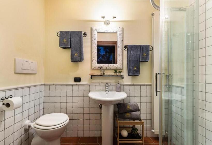 آپارتمان دلوکس 3 خوابه, Tenuta Guinigi Antico Borgo Di Matraia   Exclusive Holidays Apartments & Pool