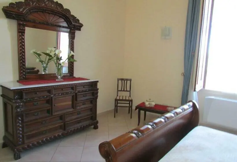 デラックストリプルルーム, Villa Li Putti Luxury B&b