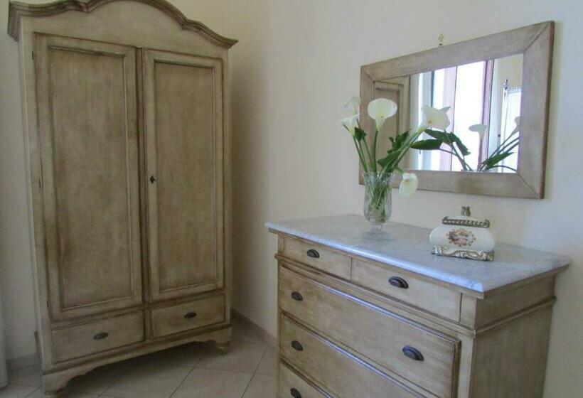 スタンダードトリプルルーム, Villa Li Putti Luxury B&b