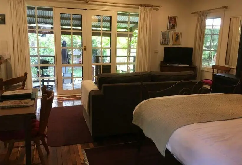 １ベッドルームハウス, Stone's Throw Cottage Bed And Breakfast
