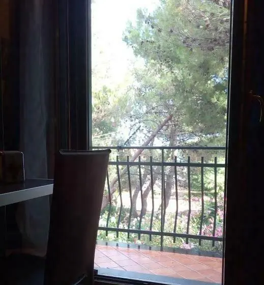 スタンダードルーム, Villa Morgante B&b
