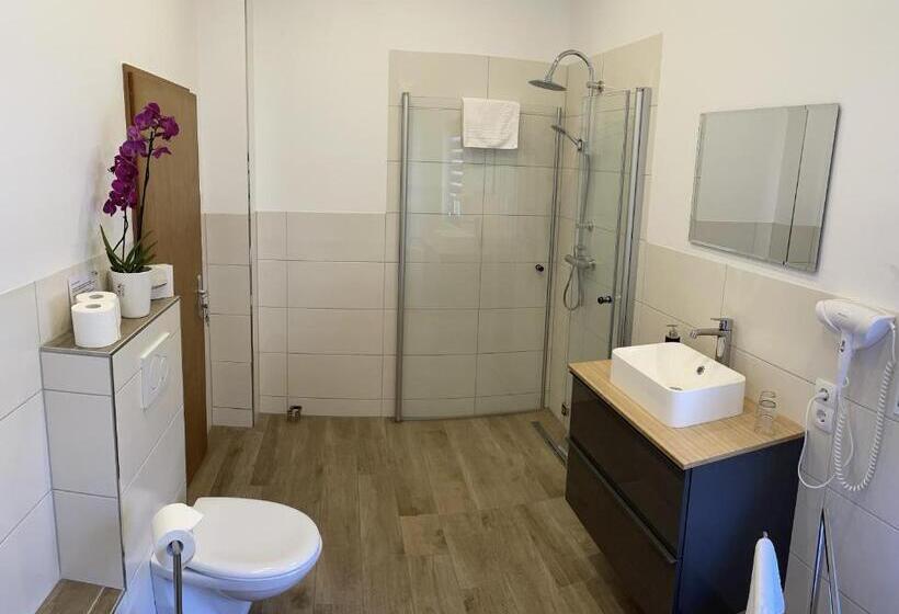 带阳台套房, Landgasthof Waldeck