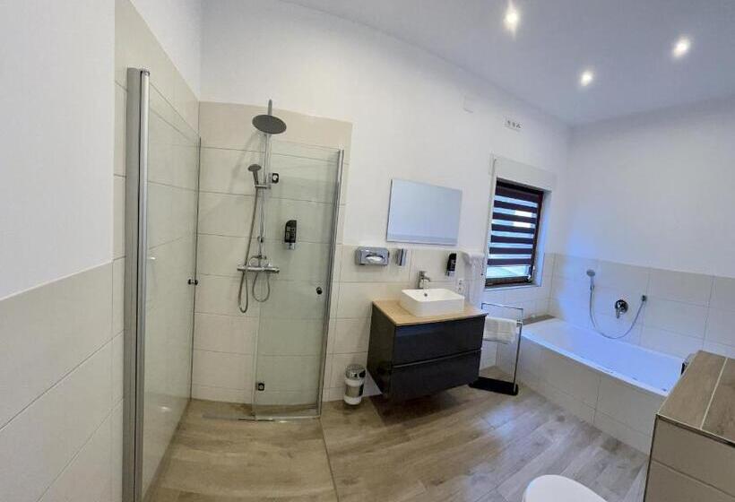 带阳台套房, Landgasthof Waldeck