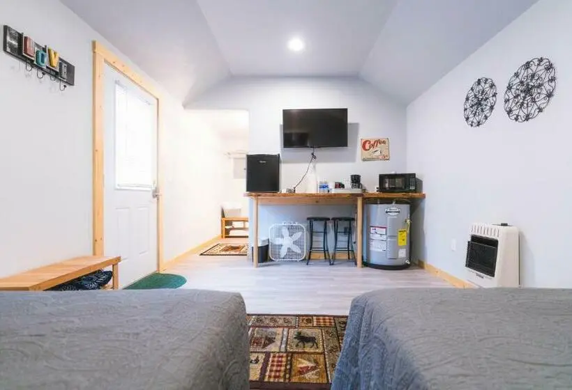 デラックスルーム, Cache Cabins
