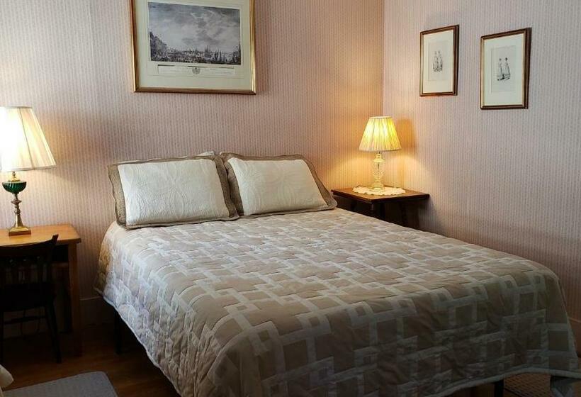 스탠다드 룸 공동 욕실, Hawks House Inn