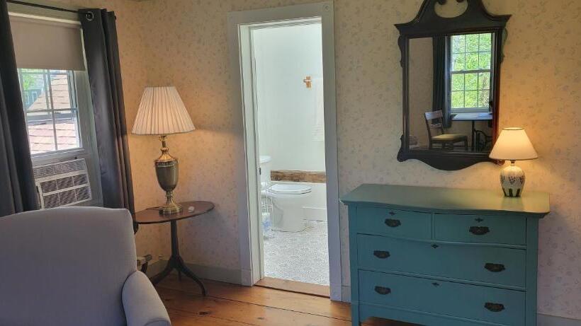 스탠다드 룸 킹사이즈 침대, Hawks House Inn