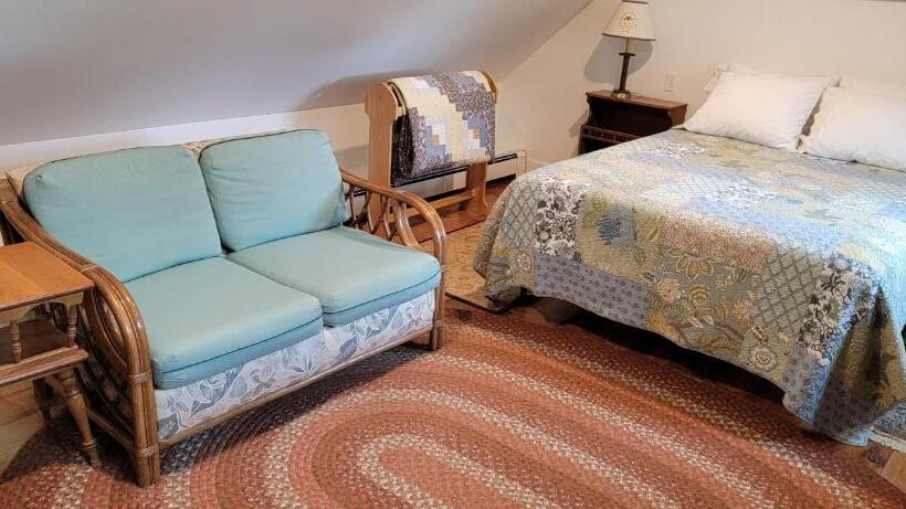 스탠다드 룸 공동 욕실, Hawks House Inn