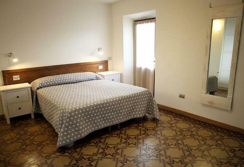 غرفة قياسية, Locanda Il Gigante