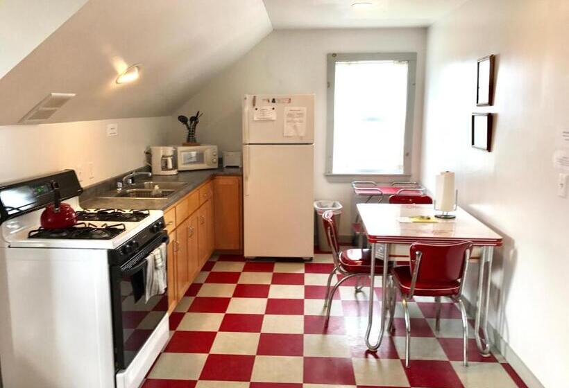 شقة غرفة واحدة مطلة على البحر, West Quoddy Station Llc