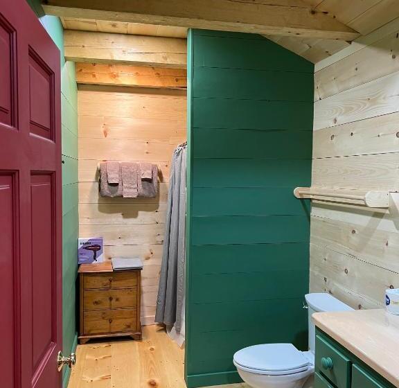 Дом 3 Спальни, West Quoddy Station Llc