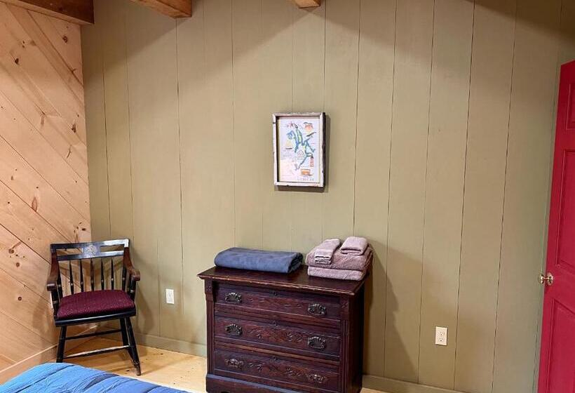 منزل 3 غرف نوم, West Quoddy Station Llc