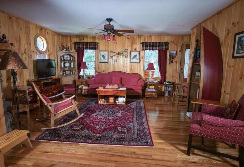 غرفة ديلوكس, River ' S Edge Inn