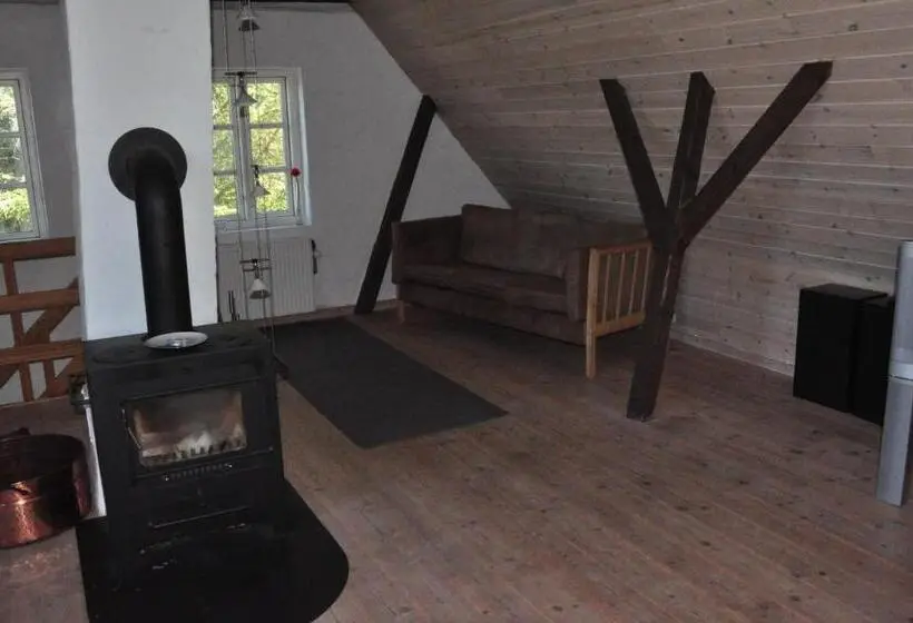 Huoneisto 1 Makuuhuone, Nordkap Farm Holiday & Hostel