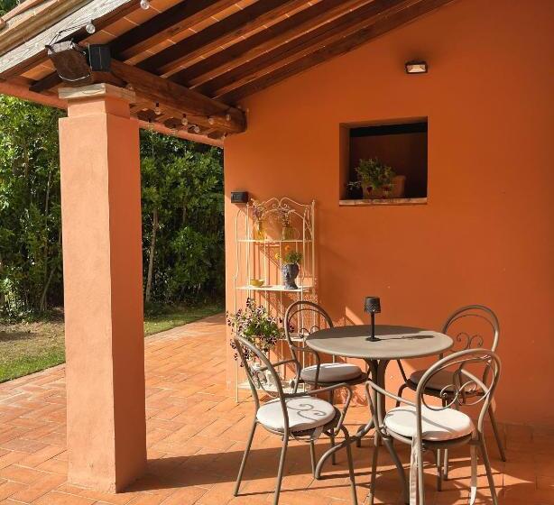 דירת שני חדרים, Agriturismo Due Comuni