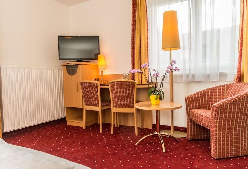 غرفة عائلية, Haberl   Attersee