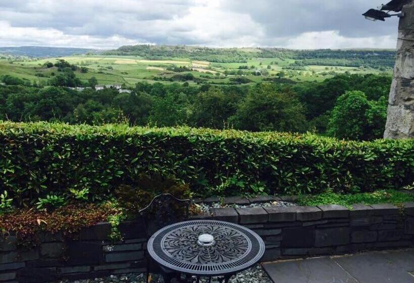 جناح سرير كينج, Mason S Arms