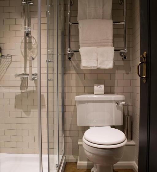 جناح ديلوكس سرير كينج, Mason S Arms