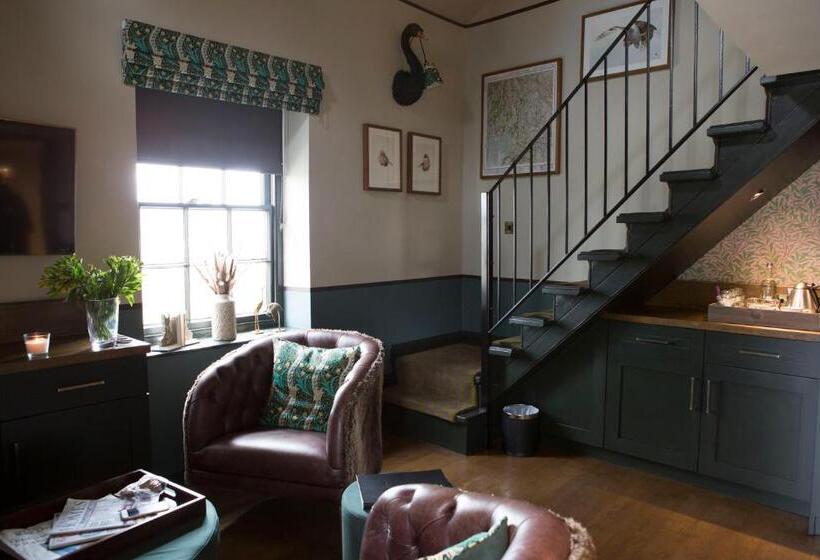 جناح ديلوكس سرير كينج, Mason S Arms