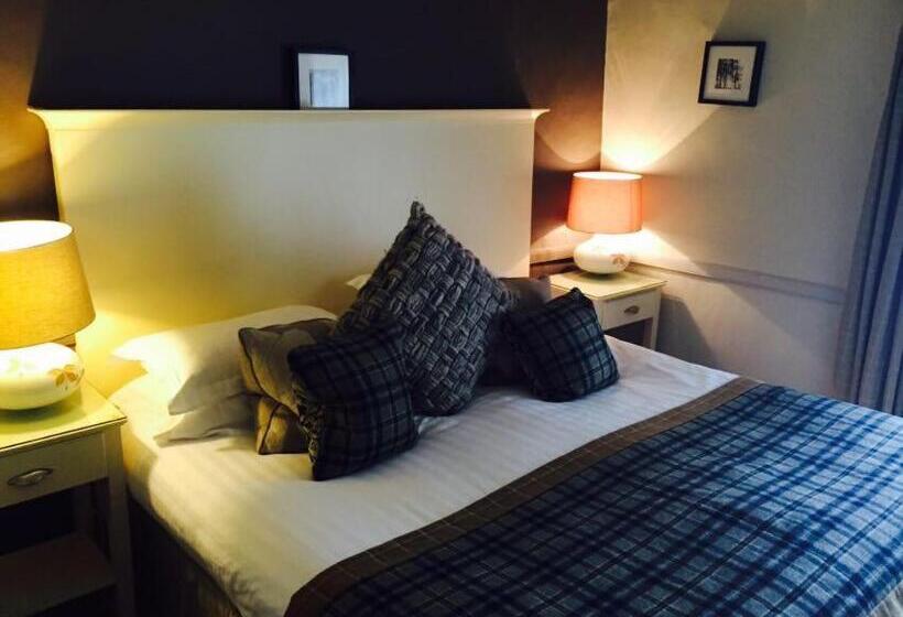 شقة غرفتين, Mason S Arms