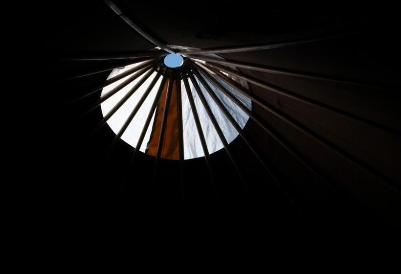 Standard Tent, Mormors Bakeri – B&b